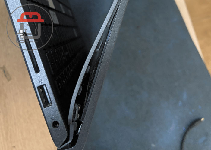 Giá sửa bản lề laptop