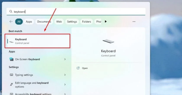 Nhấn phím Windows trên bàn phím và nhập Keyboard